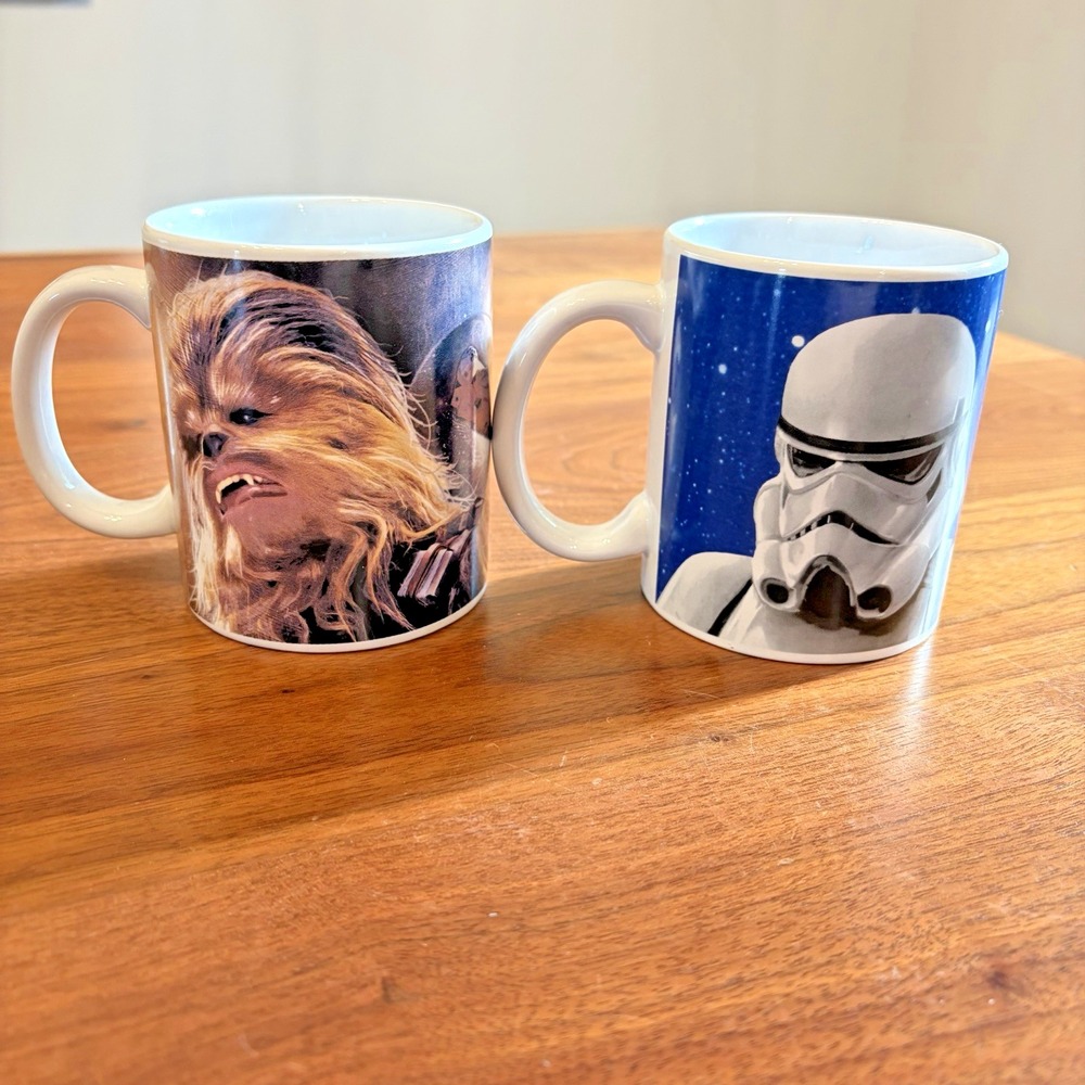 Set of 2 STAR WARS Coffee Mugs Cups Chewbacca & Stormtrooper Galerie